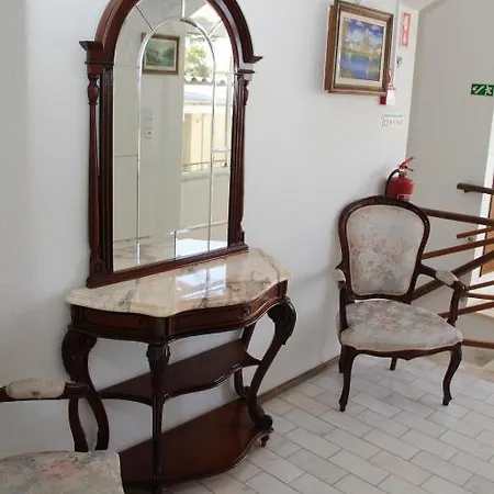Otel Primavera 2*